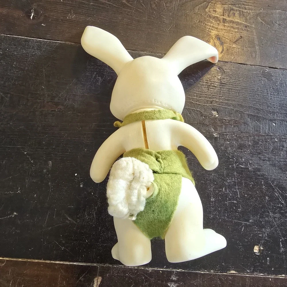 Vintage 60s Easter Bunny Blow Mold Vinyl Plastic Bank Rabbit Roy Des‎ RDF 1968